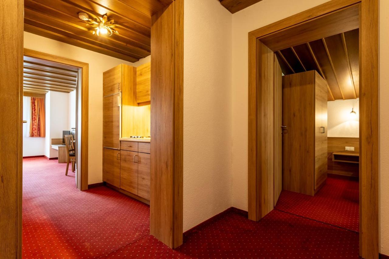 Kinderhotel Laerchenhof Obsteig Extérieur photo